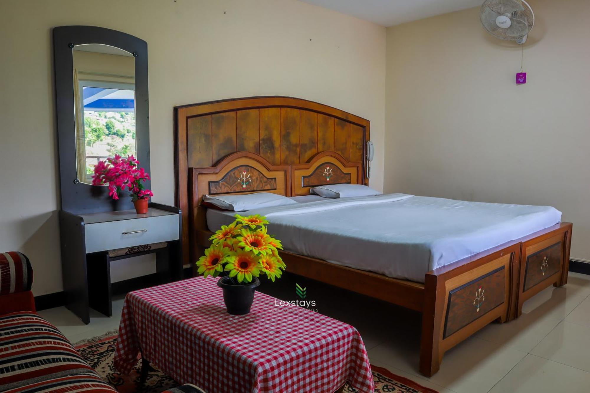 Vijaya Deepa Guest House By Lexstays Coonoor Exterior foto